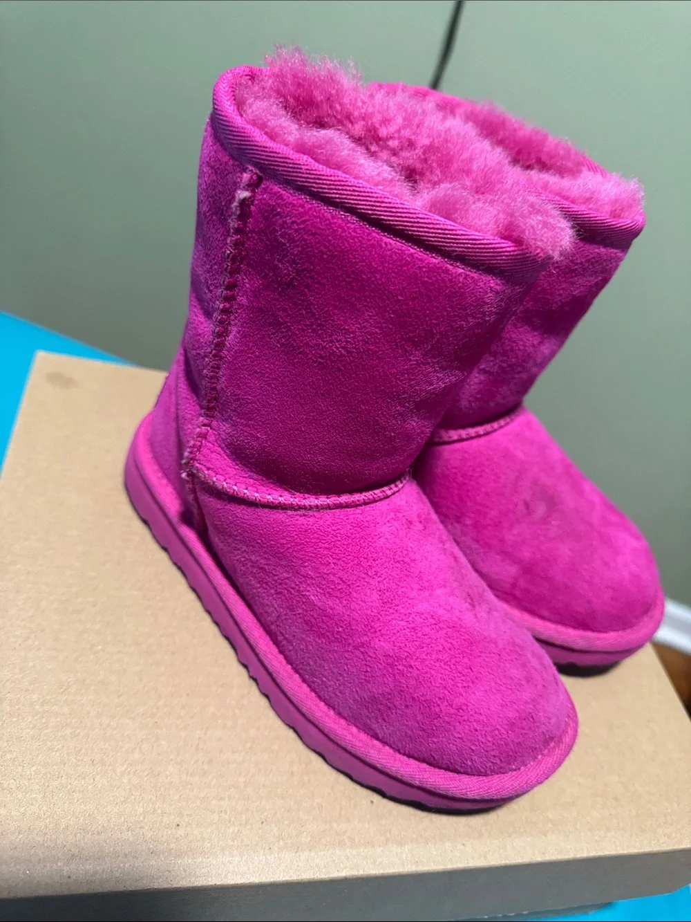 Kids Hot Pink Ugg boots